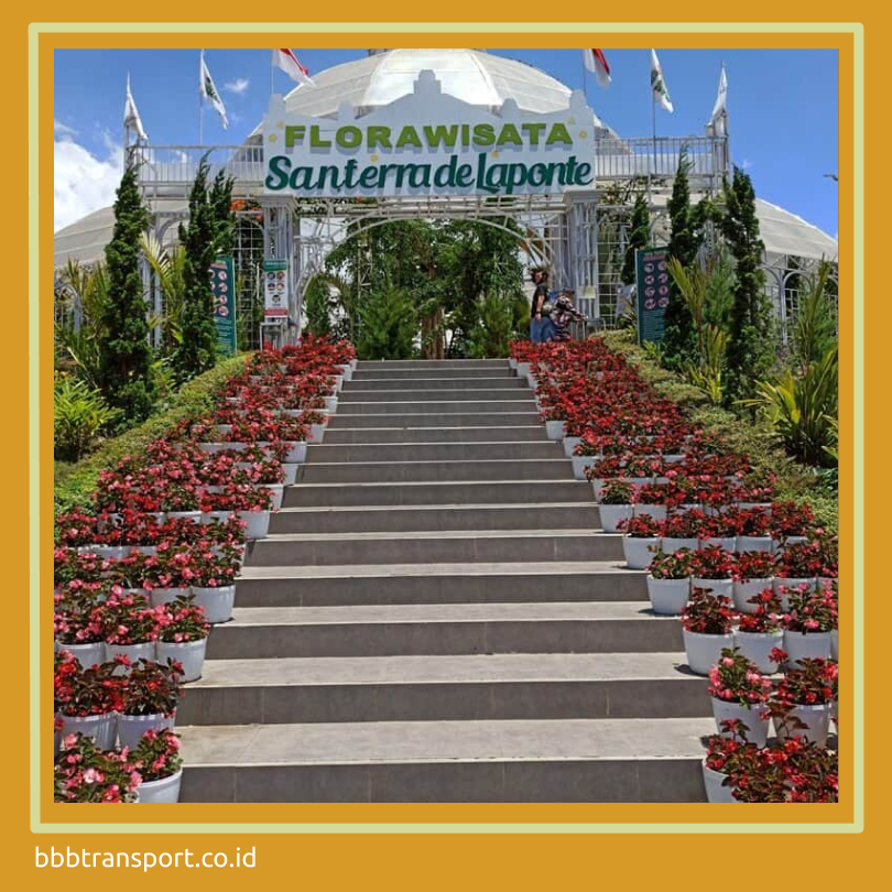 Taman Bunga Hias Raksasa